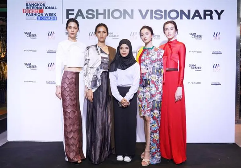 สยามเซ็นเตอร์ หนุนพลังสร้างสรรค์ผลงานนิสิต-นักศึกษา ยกระดับยังก์ดีไซเนอร์เลือดใหม่ เจิดจรัสสู่เวทีแฟชั่นระดับนานาชาติ ณ สยามเซ็นเตอร์ เมืองแห่งไอเดียที่ล้ำเทรนด์