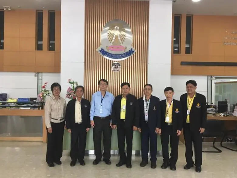 นายประยูร อินสกุล รองอธิบดีกรมส่งเสริมสหก...