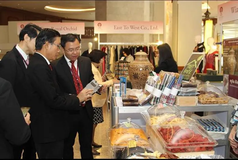 ธนาคารธนชาต และ BCEL ร่วมพัฒนาระบบการชำระเงินข้ามพรมแดน ผ่านมาตรฐาน QR Code เป็นครั้งแรก