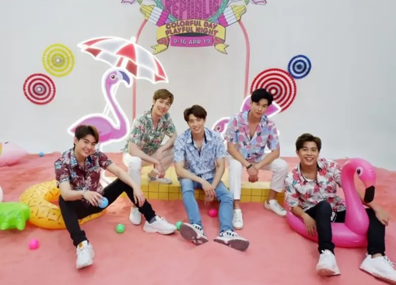 กรี๊ดรับซัมเมอร์กับ 5 หนุ่ม KISSBOYSTH