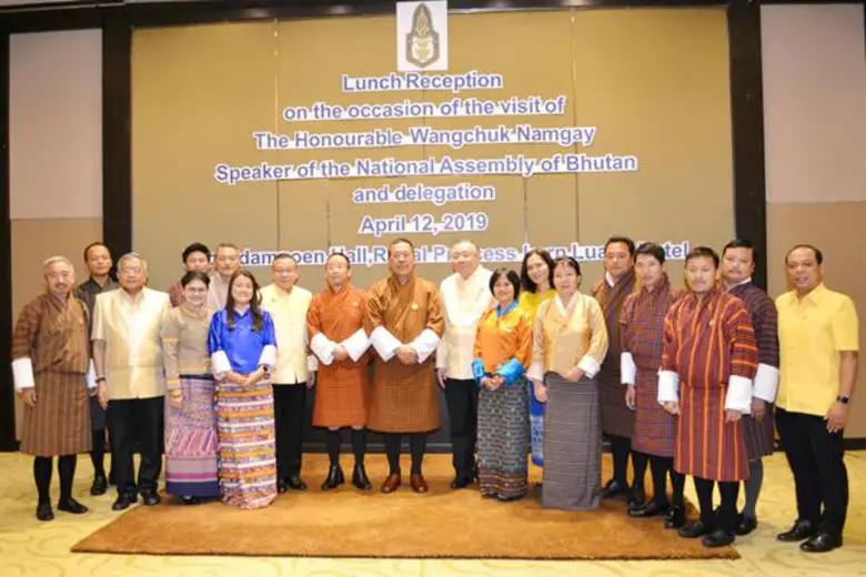ศาสตราจารย์วุฒิสาร ตันไชย เลขาธิการสถาบัน...