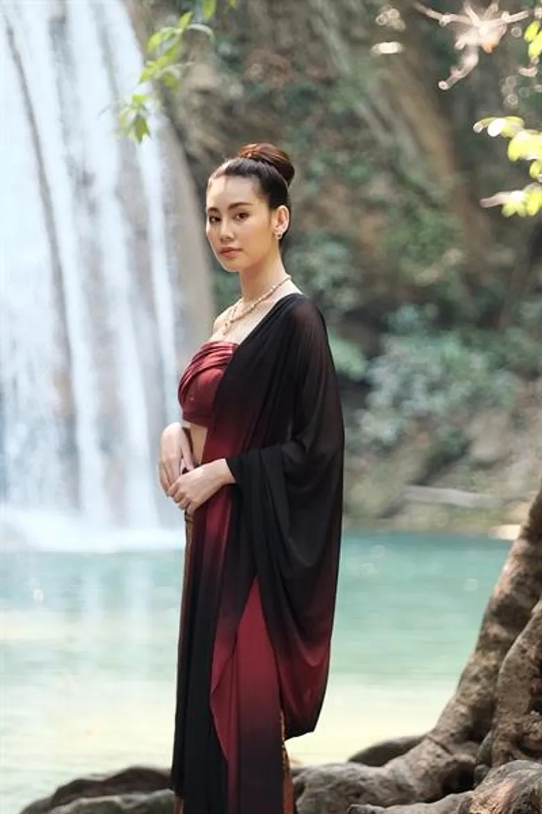ช็อค วินาที “ดาว-พิมพ์ทอง” หวิดวูบ กลางกอง “เพรงลับแล”