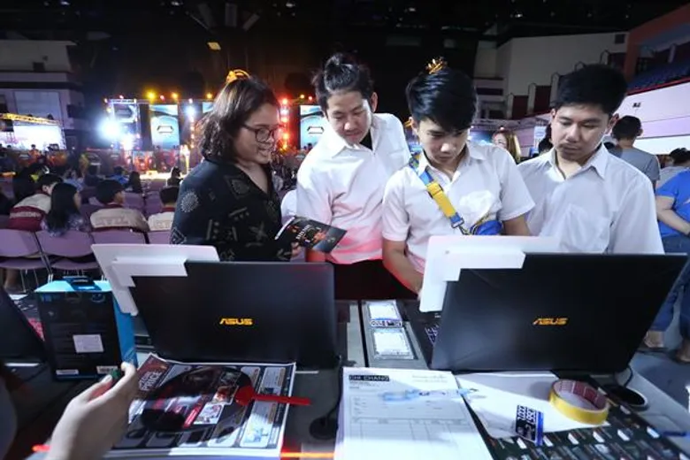 ส่องเทรนด์ Gaming & e-Sport 2019 เติบโตร้อนแรง!