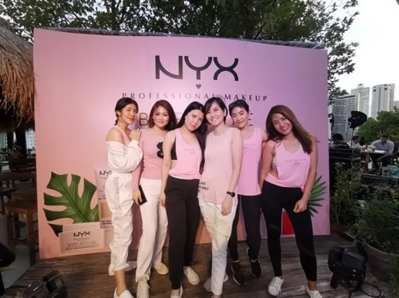 ซีซั่นนี้ต้องยกให้เทรนด์ผิวปังฉ่ำน้ำที่กร...