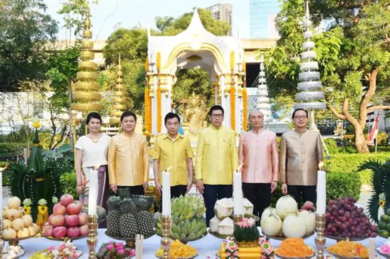 บริษัท การบินไทย จำกัด (มหาชน) จัดพิธีบวง...