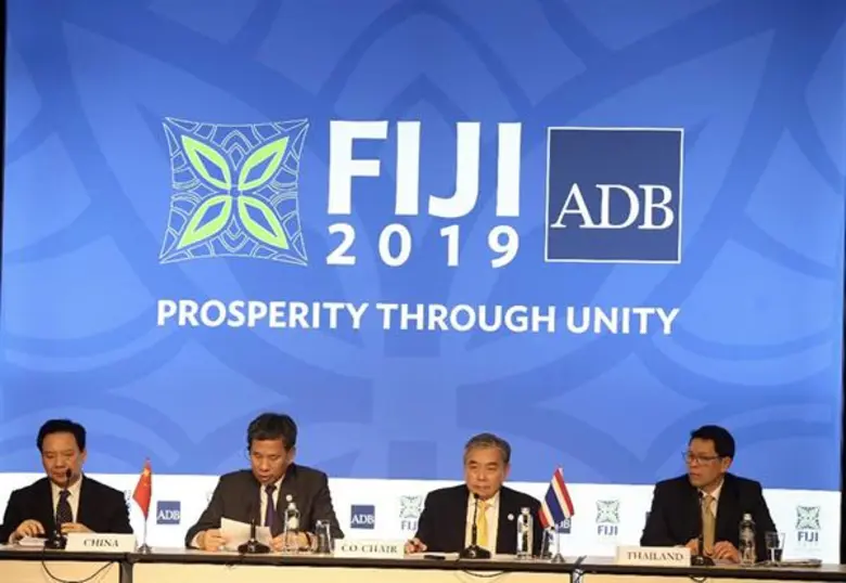 นายอภิศักดิ์ ตันติวรวงศ์ รัฐมนตรีว่าการกร...