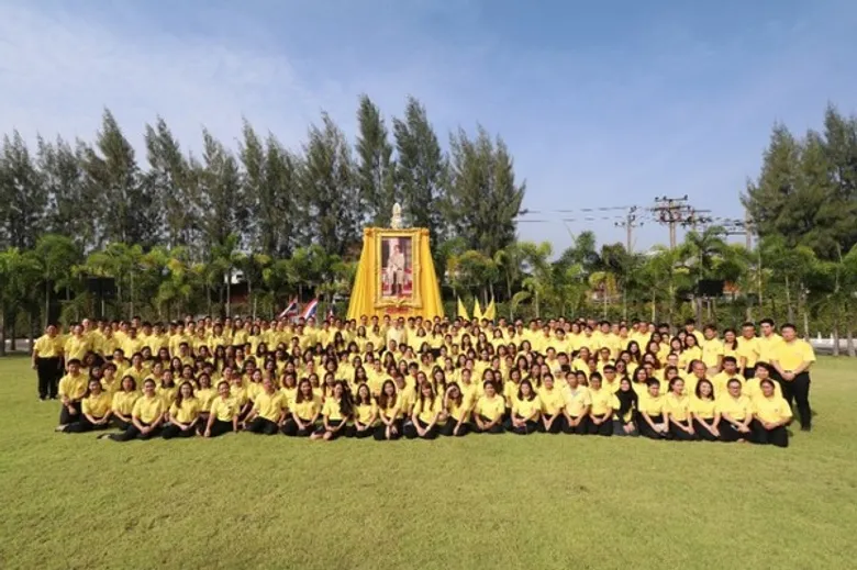 ภาพข่าว: บี.กริม จัดพิธีถวายราชสดุดีเฉลิมพระเกียรติและถวายพระพรชัยมงคลในหลวงรัชกาลที่ 10