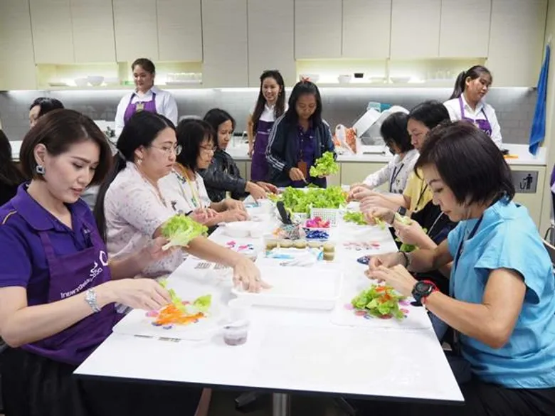 SCBLIFE จับมือกูรูชีวจิต จัดเวิร์คชอปอาหารต้านหวัด ดูแลสุขภาพพนักงาน