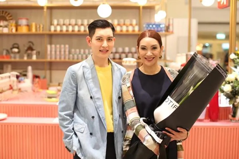 อิตาเลเซีย เทรดดิ้ง ได้ทำการเปิดตัว Italasia Cafe ซึ่งนับเป็นธุรกิจรูปแบบใหม่แห่งแรก