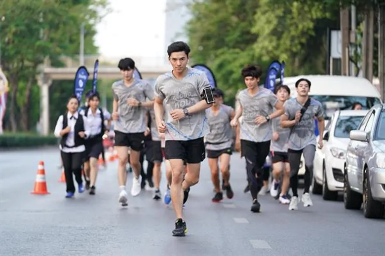 แพท ณปภา ควงน้องเรซซิ่ง ชวนกองทัพดารา – เน็ตไอดอล วิ่งสู้เหงื่อ พิสูจน์ความหอมพร้อมป้องกันกลิ่นอับจากดาวน์นี่สปอร์ต #ซกเหงื่อเสื้อยังหอม