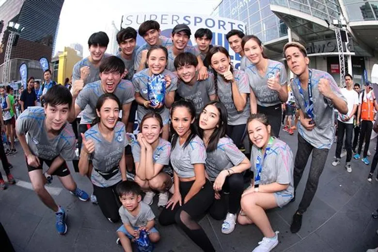 แพท ณปภา ควงน้องเรซซิ่ง ชวนกองทัพดารา – เน็ตไอดอล วิ่งสู้เหงื่อ พิสูจน์ความหอมพร้อมป้องกันกลิ่นอับจากดาวน์นี่สปอร์ต #ซกเหงื่อเสื้อยังหอม
