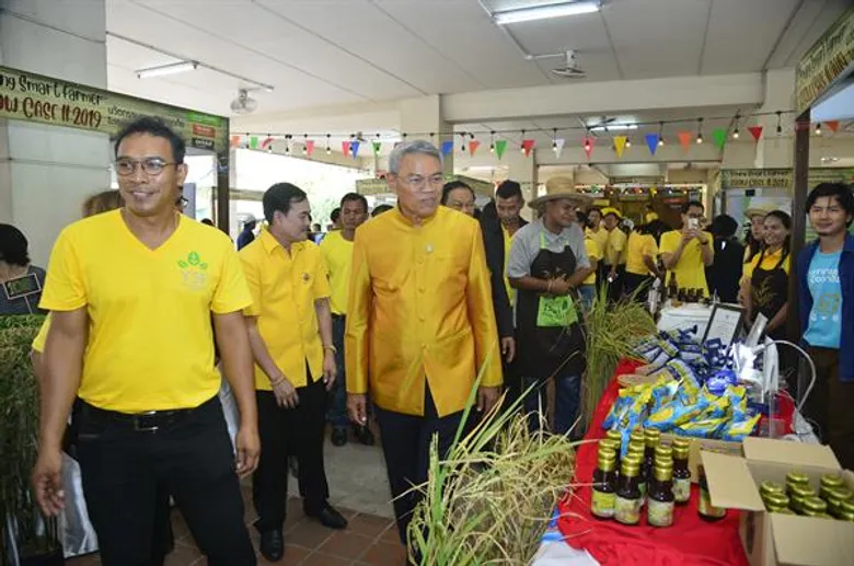“รมช.วิวัฒน์” เปิด“มหกรรมรวมพลเกษตรกรรุ่นใหม่แห่งประเทศไทย ครั้งที่ 2” ปลุกพลังคนรุ่นใหม่ ชูนวัตกรรมอาหารปลอดภัยในวิถีเกษตรกรรมยั่งยืนของดี 4 ภาค