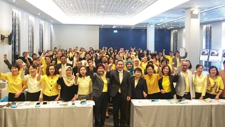 คณะบริหารธุรกิจ ม.ศรีปทุม ถ่ายทอดความรู้ คณะผู้บริหาร สนง.ปลัดกระทรวงการพัฒนาสังคมฯ