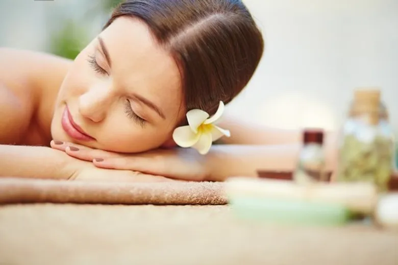 ผ่อนคลายสบายตัวที่ “D Health Massage”