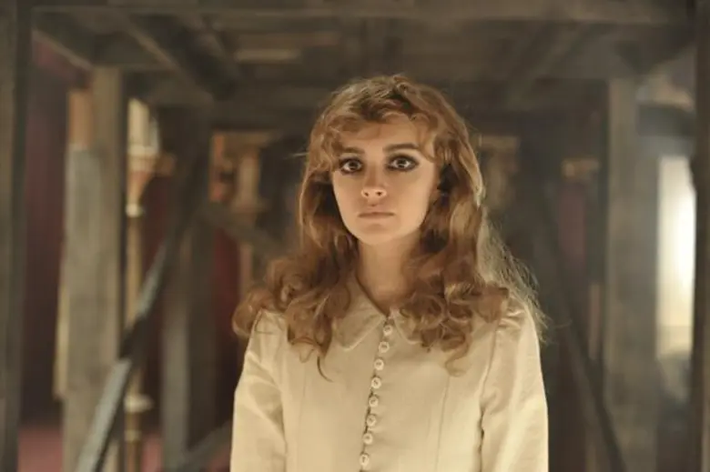 “MONOMAX” ย้อนเวลาสืบคดีสยองกรุงลอนดอน ในภาพยนตร์ “The Limehiuse Golem ฆาตกรรม ซ่อนฆาตกร”