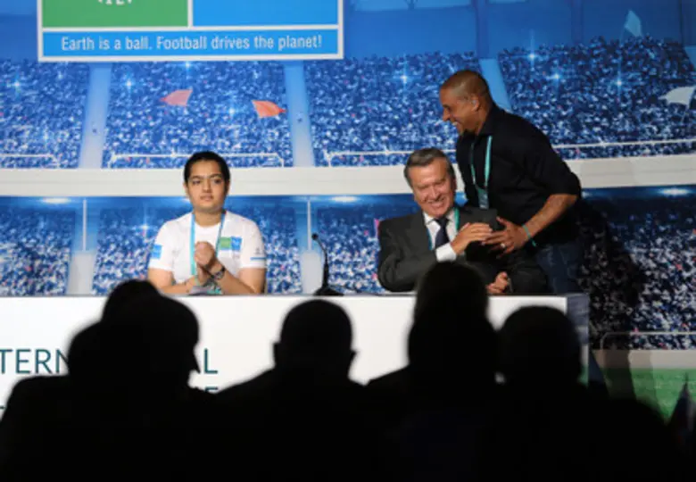 การประชุมนานาชาติ International Football ...