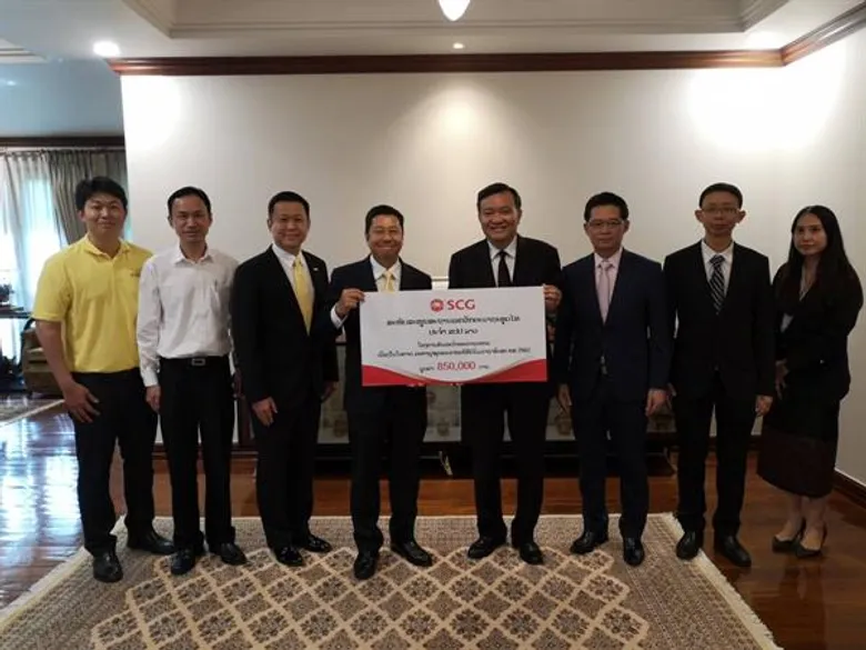 สถานเอกอัครราชทูตไทย และ เอสซีจี พร้อมผู้ประกอบการไทยใน สปป. ลาว ร่วมจัดโครงการตรวจและรักษาสุขภาพฟันให้แก่พระสงฆ์และสามเณร 999 รูป