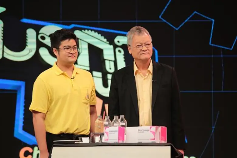 รายการสมรภูมิไอเดียสัปดาห์นี้ สองพิธีกร ด...