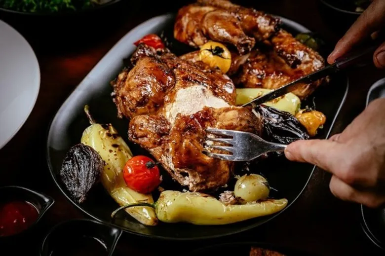 SUNDAY BRUNCH AT BABETTE’S THE STEAKHOUSE BANGKOK