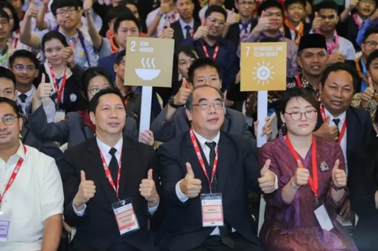 รองปลัดกระทรวง อว. ร่วมเปิดค่ายสร้างเครือข่ายด้านวิทยาศาสตร์สำหรับเยาวชนในกลุ่มประเทศอาเซียน+3 ในโครงการค่ายวิทยาศาสตร์เยาวชน The 8th ASEAN Plus Three Junior Science (APTJSO#3)