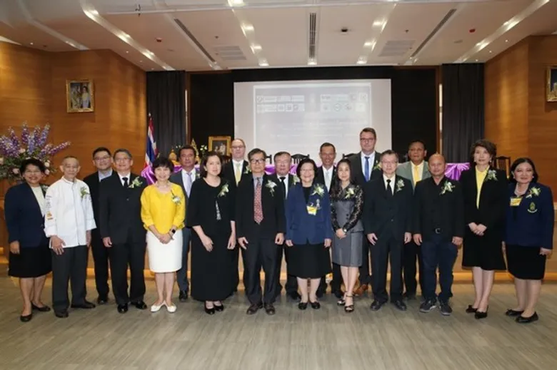 สถาบันเทคโนโลยีจิตรลดาขยายโอกาสทางการศึกษาลงนามวิชาการ 16 แห่ง
