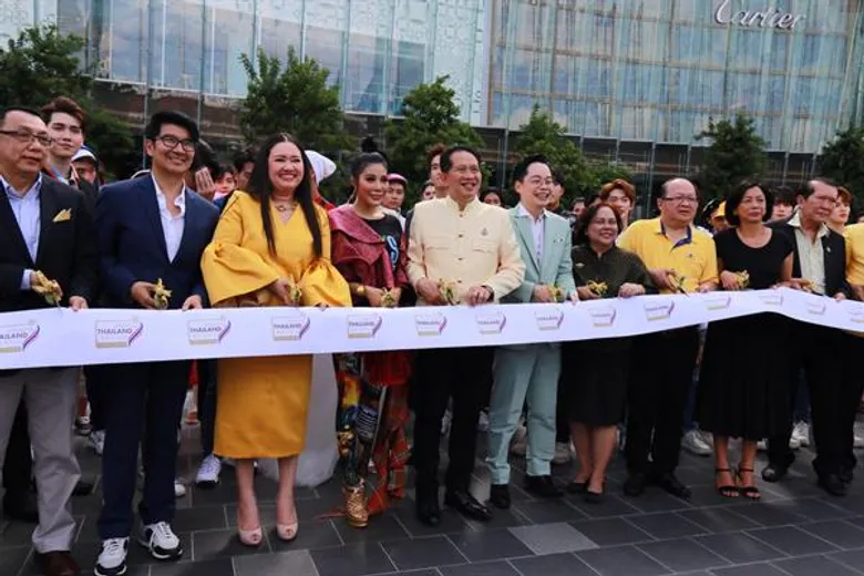 คลัสเตอร์แฟชั่นและไลฟ์สไตล์ จับมือ การท่องเที่ยวแห่งประเทศไทยและภาคเอกชน จัดงาน “The Longest Runway” แฟชั่นรันเวย์ยาวที่สุดในประเทศไทย