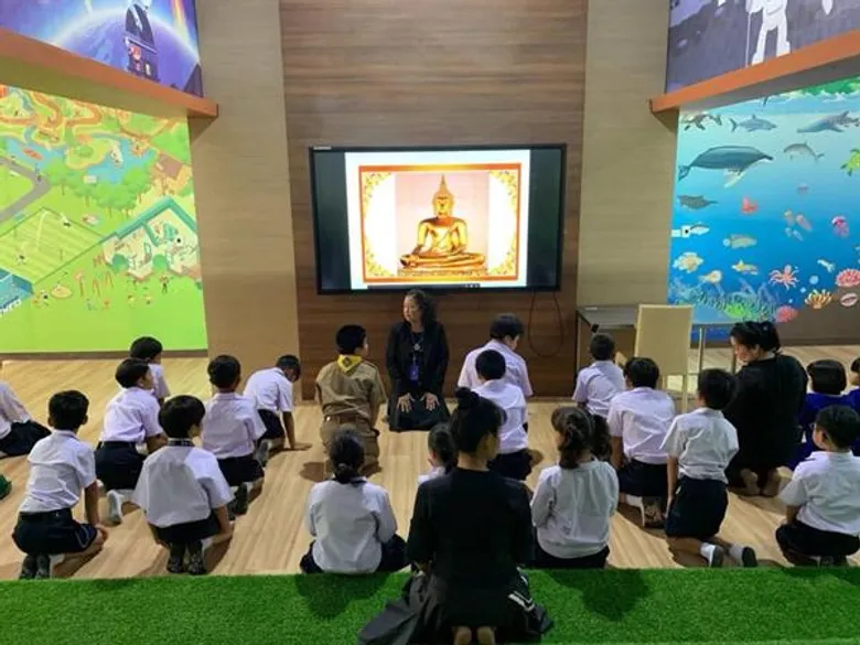 สาธิตกรุงเทพธนฯ นำการนั่งสมาธิมาปรับใช้ ในกิจกรรมรู้ตื่นเบิกบานสร้างรากฐานคุณธรรม
