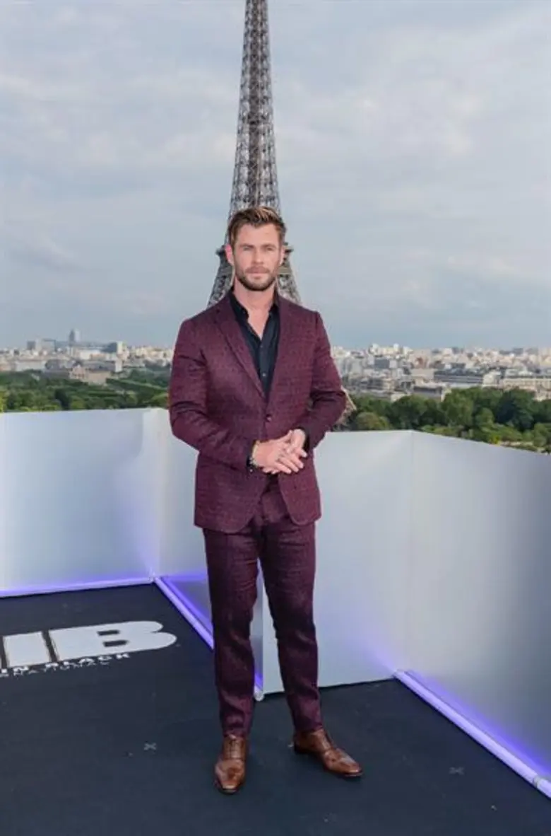"คริส เฮมส์เวิร์ธ" หล่อ ขยี้ใจ ใน MEN IN BLACK: INTERNATIONAL เอ็มไอบี หน่วยจารชนสากลพิทักษ์