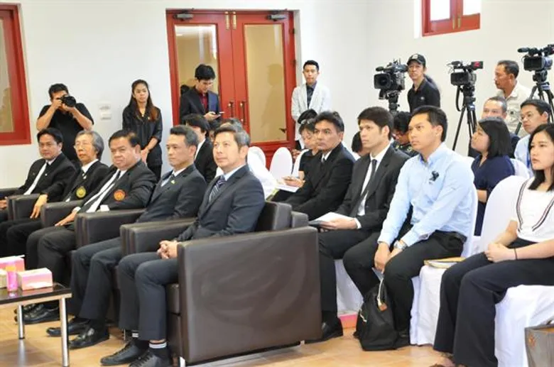 สจล. ร่วมกับ มจธ. พีทีที แอลเอ็นจี ศึกษาความเป็นไปได้ในการสร้างศูนย์ข้อมูลจากพลังงานความเย็นจากการเปลี่ยนสถานะก๊าซธรรมชาติเหลว LNG