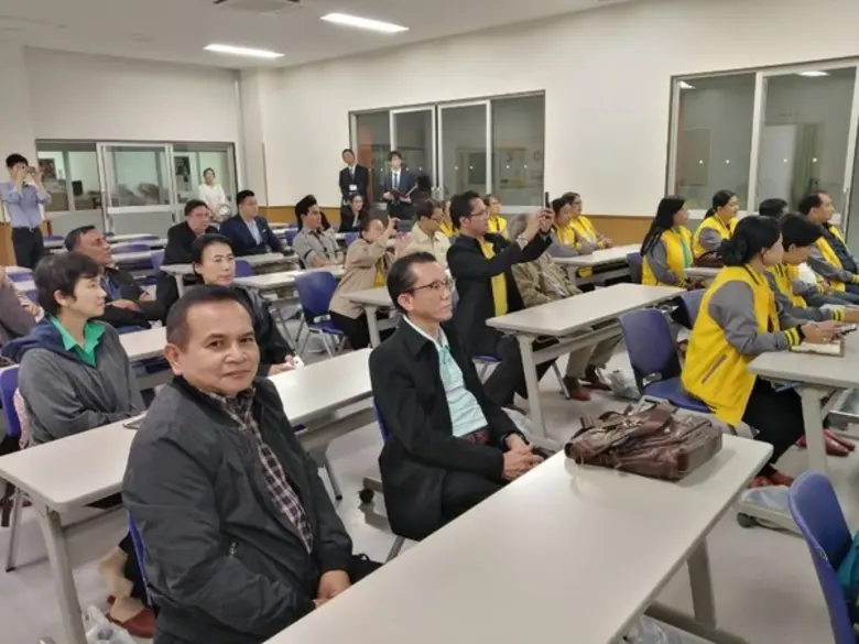 นายพิศณุ ศรีพล ผู้อำนวยการโรงเรียนสวนกุหลาบวิทยาลัย...