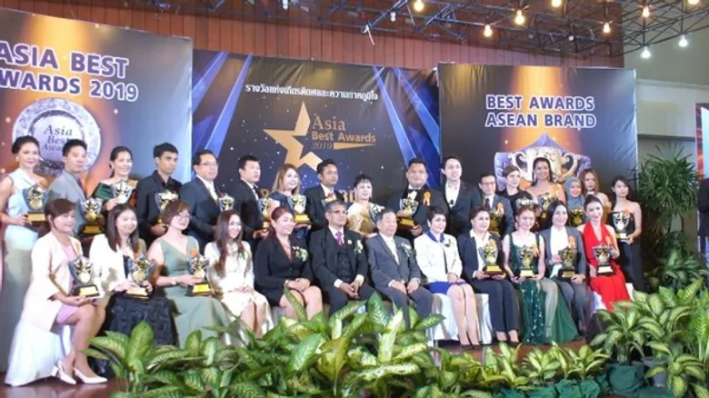 วีไลค์คอฟฟี่ กาแฟสำหรับคนติดกาแฟ ได้รับรางวัล BEST AWARDS ASIAN BRAND 2019