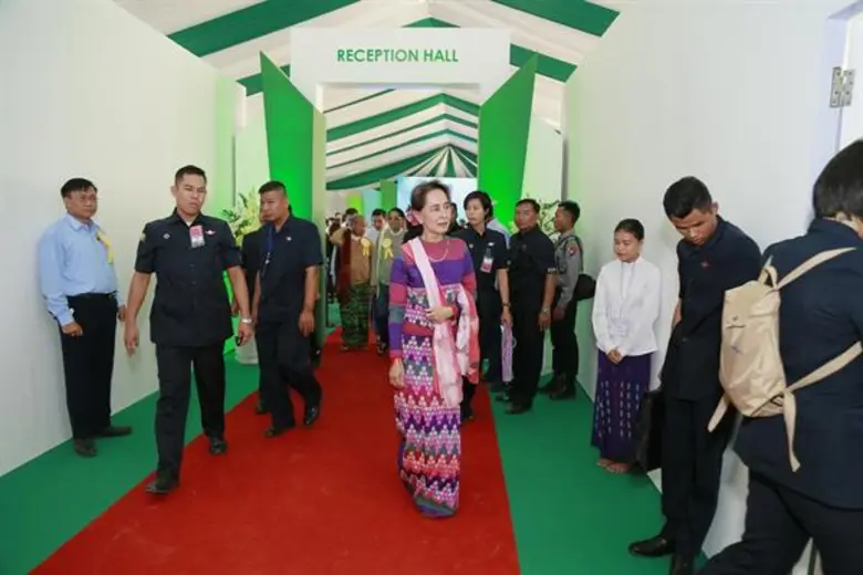 “โรงไฟฟ้ามินบู” เฟส 1 (50 MW) เปิดตัวอลังการ ได้รับเกียรติ ออง ซาน ซูจี ที่ปรึกษาแห่งรัฐ เมียนมาร์ ผู้บริหาร “จีอีพี - สแกน อินเตอร์– เมตะคอร์ปอเรชั่น - อีสต์โคสท์เฟอร์นิเทค” และ นักลงทุนต่างประเทศ ร่วมงานคับคั่ง