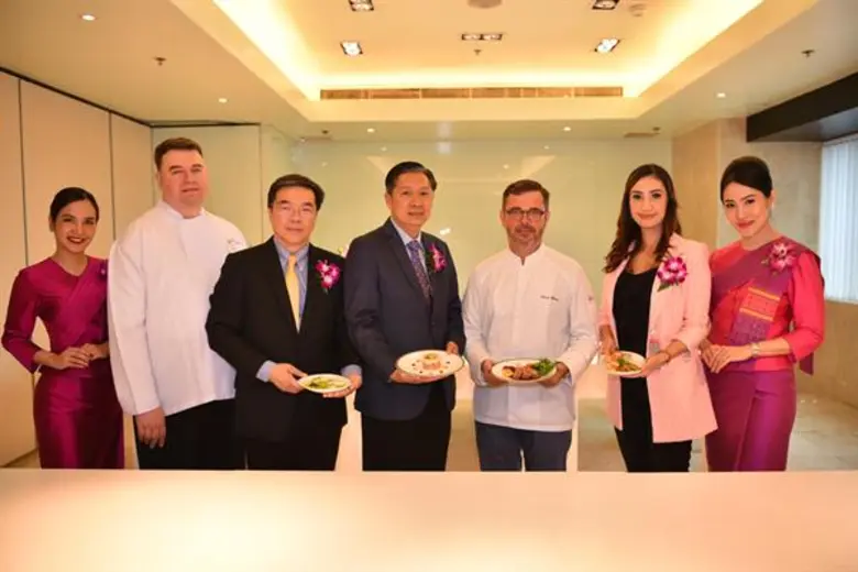 บริษัท การบินไทย จำกัด (มหาชน)ร่วมกับ โรง...