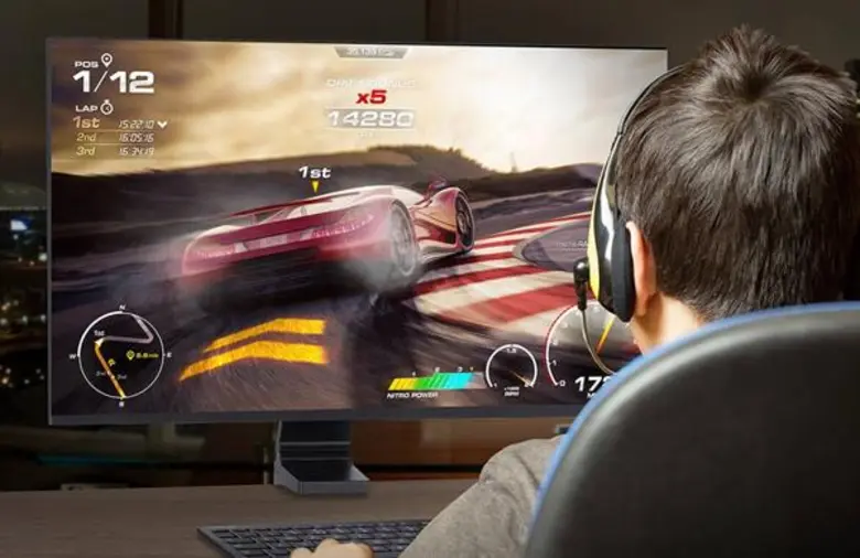 สเปคเทพ ดีไซน์ลงตัว! ซัมซุงส่ง 'Space Monitor’ ปฏิวัติวงการจอตอบโจทย์สายเกม-ไลฟ์สไตล์ ปรับพื้นที่ที่เคยแคบให้กว้างกว่าที่เคย