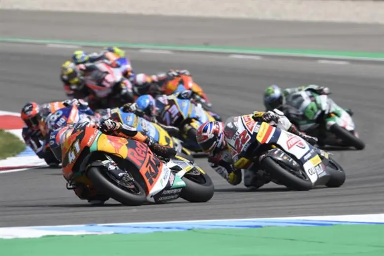 กระหึ่มสนาม! “Augusto Fernandez” คว้าชัยชนะในรายการ Motul TT Assen  เป็นผู้ชนะคนที่สี่ในการแข่งขัน Moto2 ฤดูกาล 2019 รอบที่ 8 ด้วยเครื่องยนต์ไทรอัมพ์
