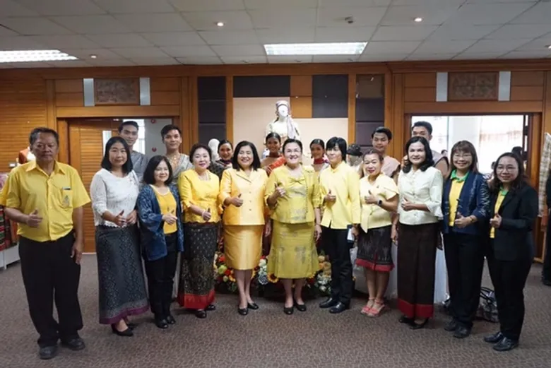 วศ. ร่วมกับ มรภ.บุรีรัมย์ เปิดโครงการ “รักษ์ถิ่น รักษ์ภูมิปัญญา รักษ์ทายาท” สืบสาน ต่อยอดธุรกิจ หนุน ผปก.เติบโตมั่นคงอย่างยั่งยืน