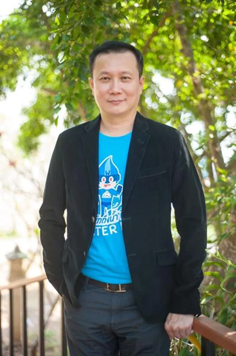 สัมภาษณ์พิเศษ ฟังก์ชั่น// For นสพ.ไทยโพสต์ “ดร.วิกร ภูวพัชร์” ทำในสิ่งที่รัก นั่นคือกุญแจไขความสำเร็จของชีวิต