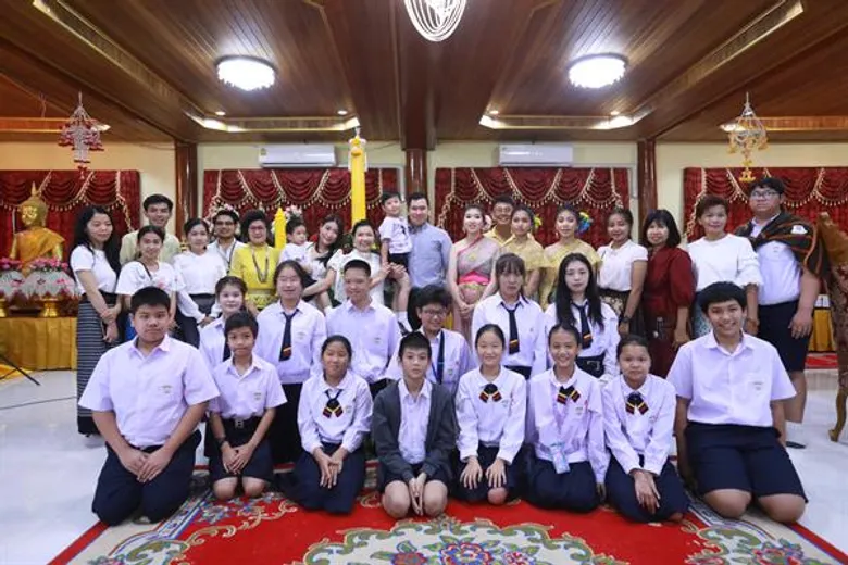 ม.กรุงเทพธนบุรี-สาธิตกรุงเทพธนบุรี ร่วมแห่เทียนพรรษา ถวายวัดปุรณาวาส