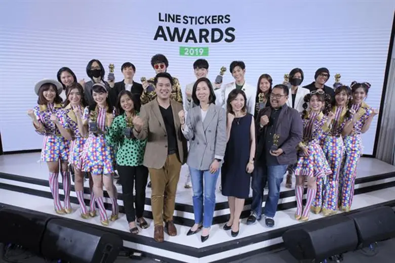 LINE ประเทศไทย เป็นปลื้ม สติกเกอร์ไลน์ ยื...