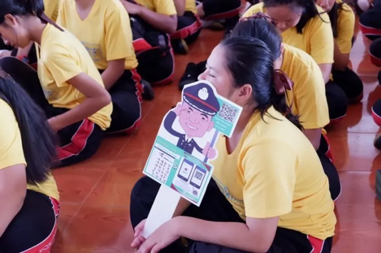 ตำรวจภูธร เชียงใหม่ จัดโครงการการรณรงค์เผยแพร่ความรู้ และทัศนคติที่ถูกต้องเกี่ยวกับการพนันให้แก่นักเรียนในสถานศึกษา ณ โรงเรียนฮอดวิทยาคม