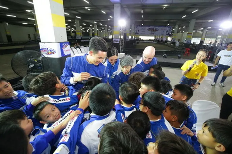 อลิอันซ์ อยุธยา ประกันชีวิต ต่อยอดความสำเร็จชวนเยาวชนเพิ่มประสบการณ์