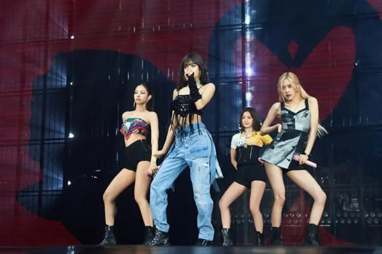 4 สาว BLACKPINK ปิดฉากคอนเสิร์ต BLACKPINK 2019 WORLD TOUR [IN YOUR AREA] BANGKOK : ENCORE ร้อง เล่น เต้น สุดพลังทุก AREA!