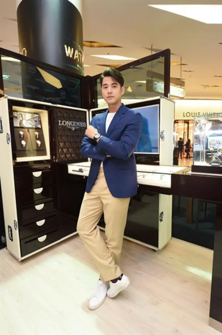ลองจินส์ (Longines) แบรนด์นาฬิการะดับโลกจ...