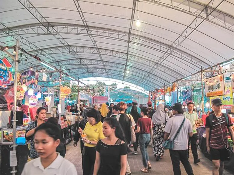 สำนักจุฬาราชมนตรี จัดมหกรรมแห่งการ “ให้” สุดอลังการ ชวนทุกเชื้อชาติ ศาสนา กระชับความสัมพันธ์ด้วยการให้