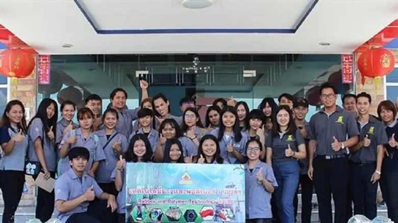 ภาพข่าว: NDR ต้อนรับม.อุบลราชธานี เยี่ยมชมโรงงาน
