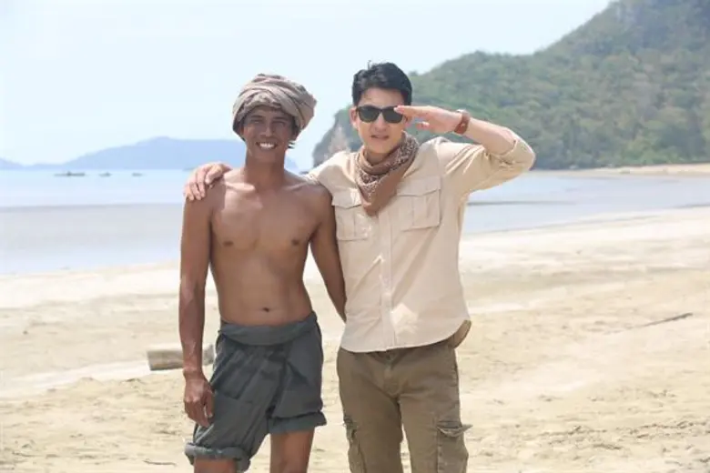 ตามรอยเส้นทางผจญภัย “ติ๊ก-เจษฎาภรณ์” สู่เกาะรังนก จุดเริ่มต้นของสก๊อต รังนกแท้ รอเยล โกลด์