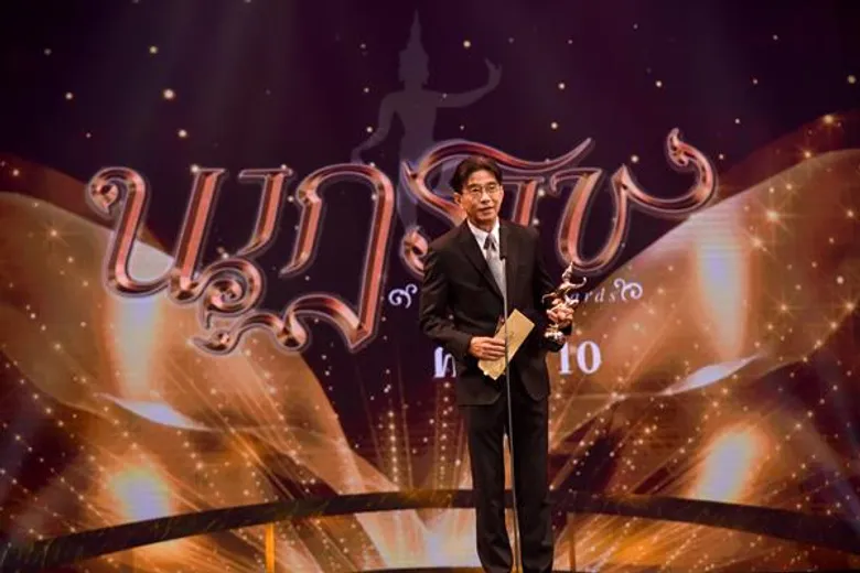 “เจ เอส แอล” คว้า 2 รางวัลเวทีนาฏราช ครั้งที่ 10 รายการทอล์คโชว์ยอดเยี่ยม และ พิธีกรยอดเยี่ยม