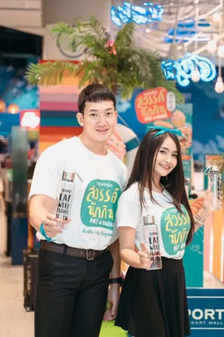 บลูพอร์ต หัวหิน ชวนทุกท่านมา อิ่มฟิน กินคุ้ม กับงาน “บลูพอร์ต สวรรค์นักกิน” (BL?PORT THE PORT OF DINING) รวมร้านเด็ด โปรแรง ให้อิ่มฟินกันฟรีๆ 16 ก.ค. – 31 ส.ค. นี้ ณ ศูนย์การค้าบลูพอร์ต หัวหิน รีสอร์ท มอลล์