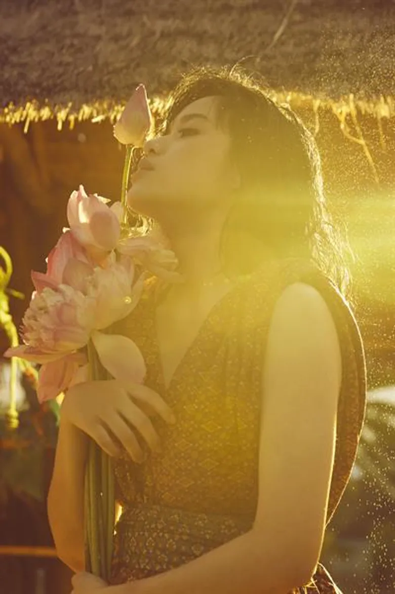 ททท.เปิดแคมเปญ “นุ่งสยามสามฤดู” ปลุกกระแสแฟชั่นแต่งผ้าไทยเที่ยวไทย ดันรายได้เที่ยวไทย 1.12 ล้านล้านบาท