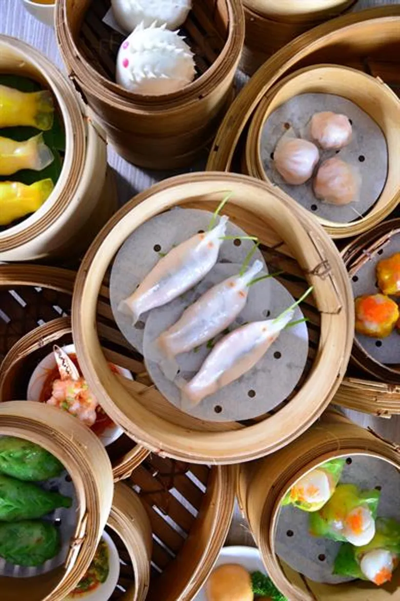 บุฟเฟ่ต์ติ่มซำและอาหารจีน ลด 50% ฉลองวันแม่แห่งชาติ ณ โรงแรมวินเซอร์ สวีทส์